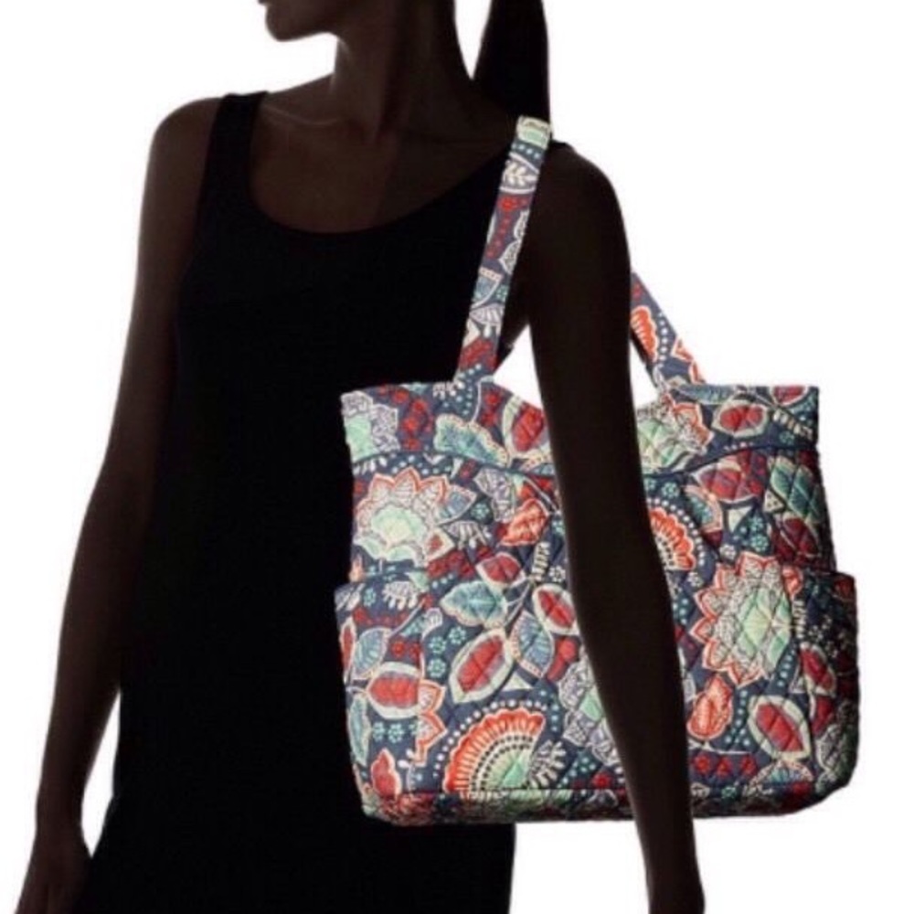 Pleated Tote in Nomadic Floral